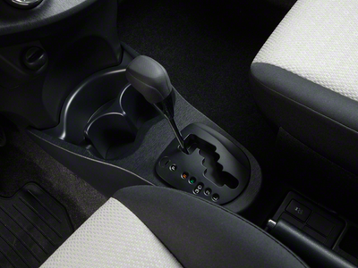 2012 Toyota Yaris SE