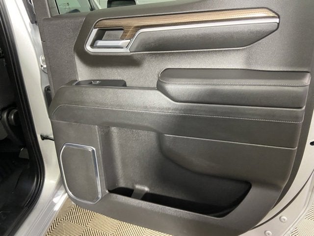 2022 Chevrolet Silverado 1500 LT (2FL)