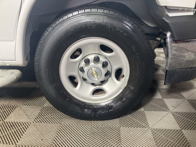 2024 Chevrolet Express Cargo 2500 WT