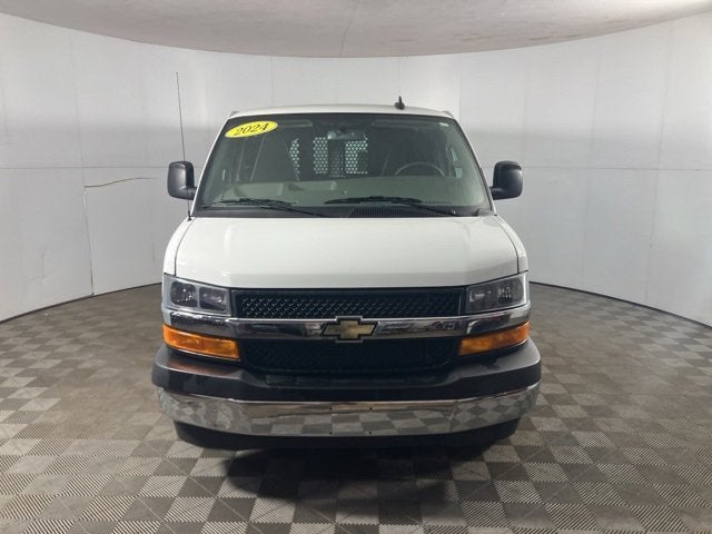 2024 Chevrolet Express Cargo 2500 WT