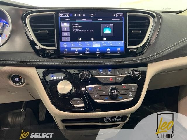 2024 Chrysler Pacifica Touring L AWD