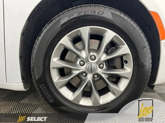 2024 Chrysler Pacifica Touring L AWD