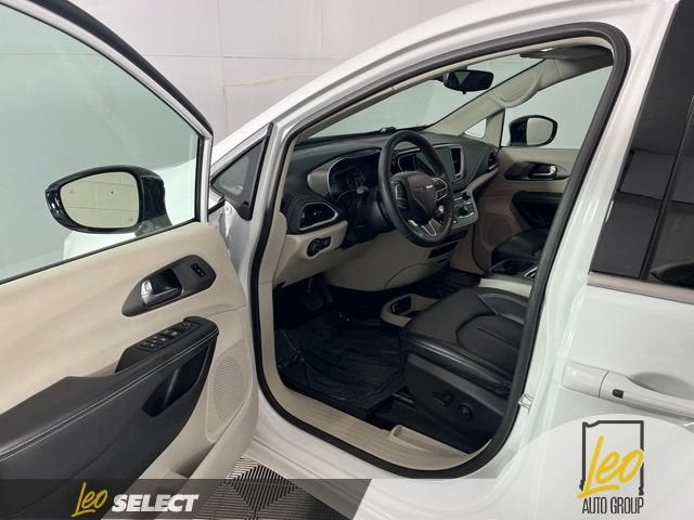 2024 Chrysler Pacifica Touring L AWD