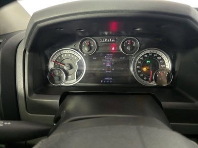 2017 RAM 1500 Big Horn Crew Cab 4x4 5'7" Box