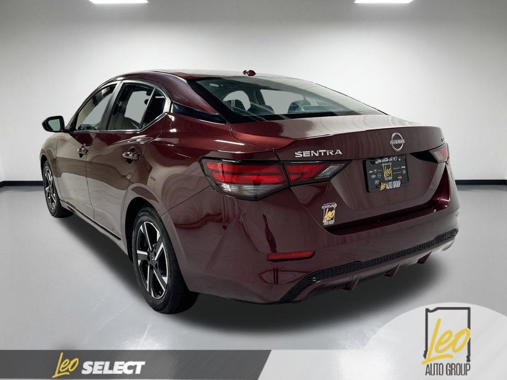 2024 Nissan Sentra SV Xtronic CVT