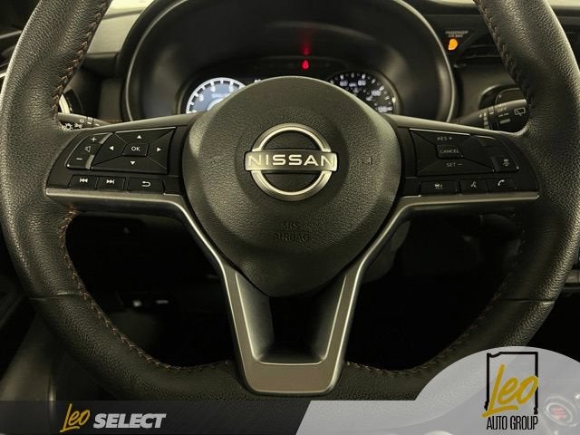 2023 Nissan Kicks SR Xtronic CVT