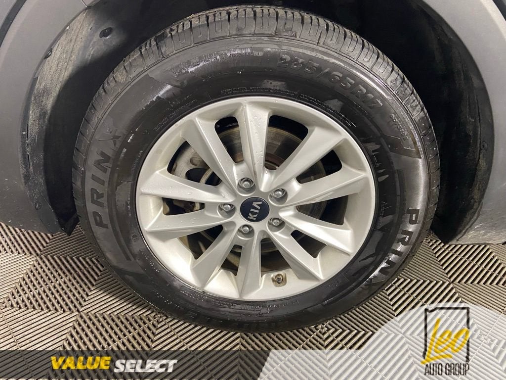 2019 Kia Sorento L