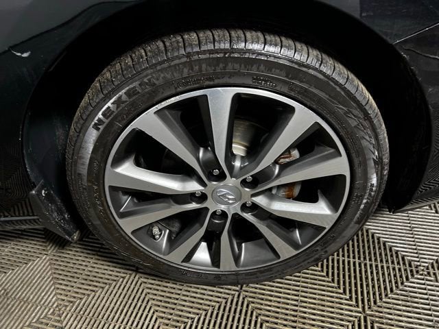 2020 Hyundai ELANTRA GT Base