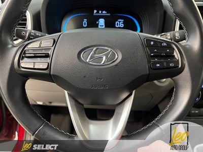 2025 Hyundai VENUE SEL