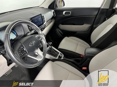 2025 Hyundai VENUE SEL