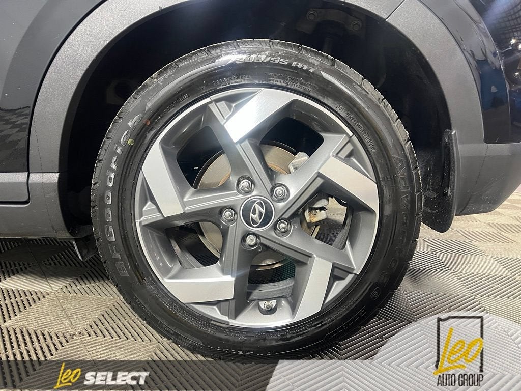 2021 Hyundai VENUE SEL