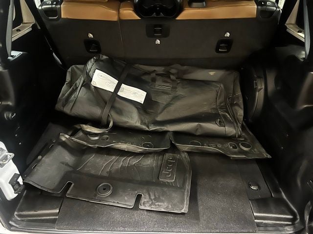 2022 Jeep Wrangler Unlimited Sahara 4x4