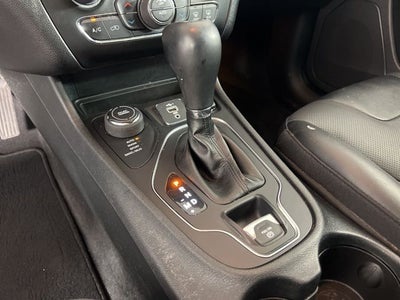 2022 Jeep Cherokee Latitude Lux 4x4