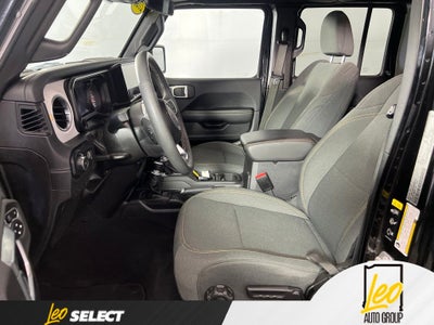 2025 Jeep Wrangler 4-Door Sahara 4x4