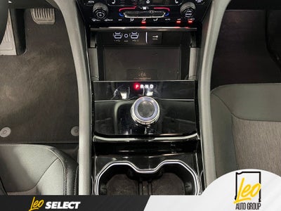 2023 Jeep Grand Cherokee Laredo 4x2