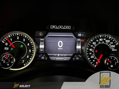 2022 RAM 1500 Big Horn Crew Cab 4x4 5'7' Box