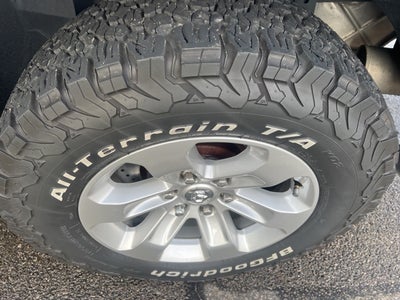 2019 RAM 1500 Laramie Quad Cab 4x4 6'4' Box