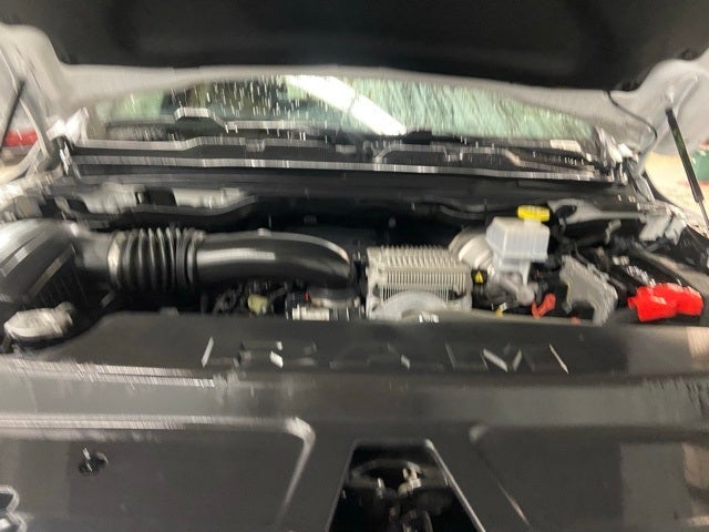 2022 RAM 1500 Limited Crew Cab 4x4 5'7' Box