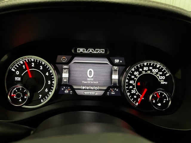 2023 RAM 1500 Laramie Crew Cab 4x4 5'7' Box