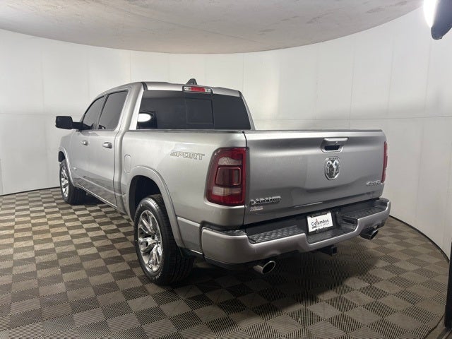 2022 RAM 1500 Laramie Crew Cab 4x4 5'7' Box