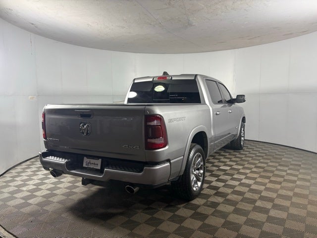 2022 RAM 1500 Laramie Crew Cab 4x4 5'7' Box