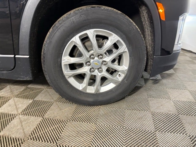 2023 Chevrolet Traverse FWD LS