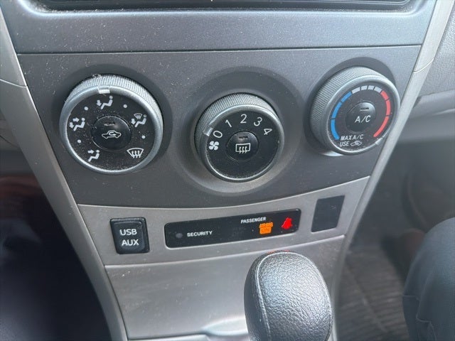 2012 Toyota Corolla LE