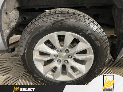 2020 Chevrolet Silverado 1500 4WD Crew Cab Short Bed Custom