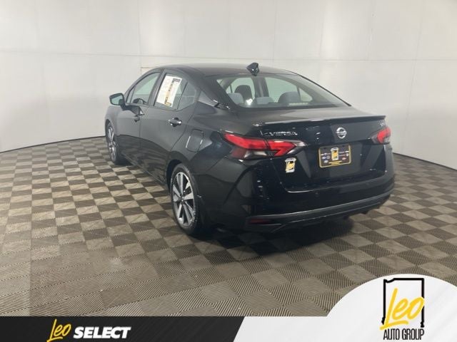 2020 Nissan Versa SR Xtronic CVT