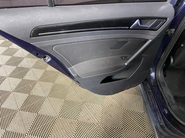 2015 Volkswagen Golf GTI 2.0T S 4-Door