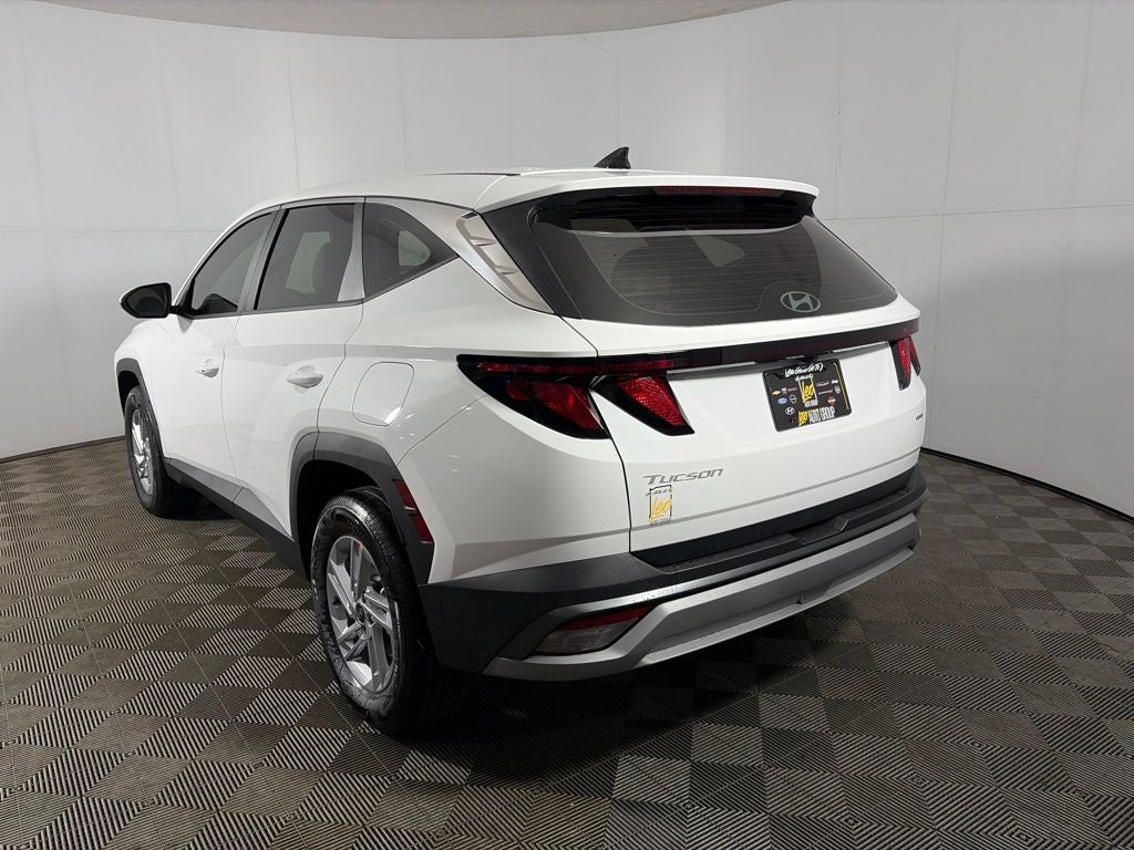 2026 Hyundai TUCSON SE AWD