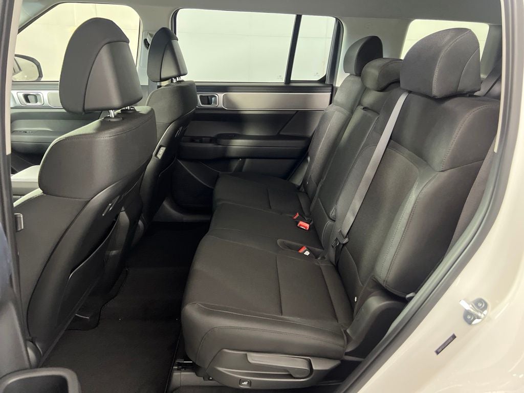 2027 Hyundai SANTA FE SE AWD