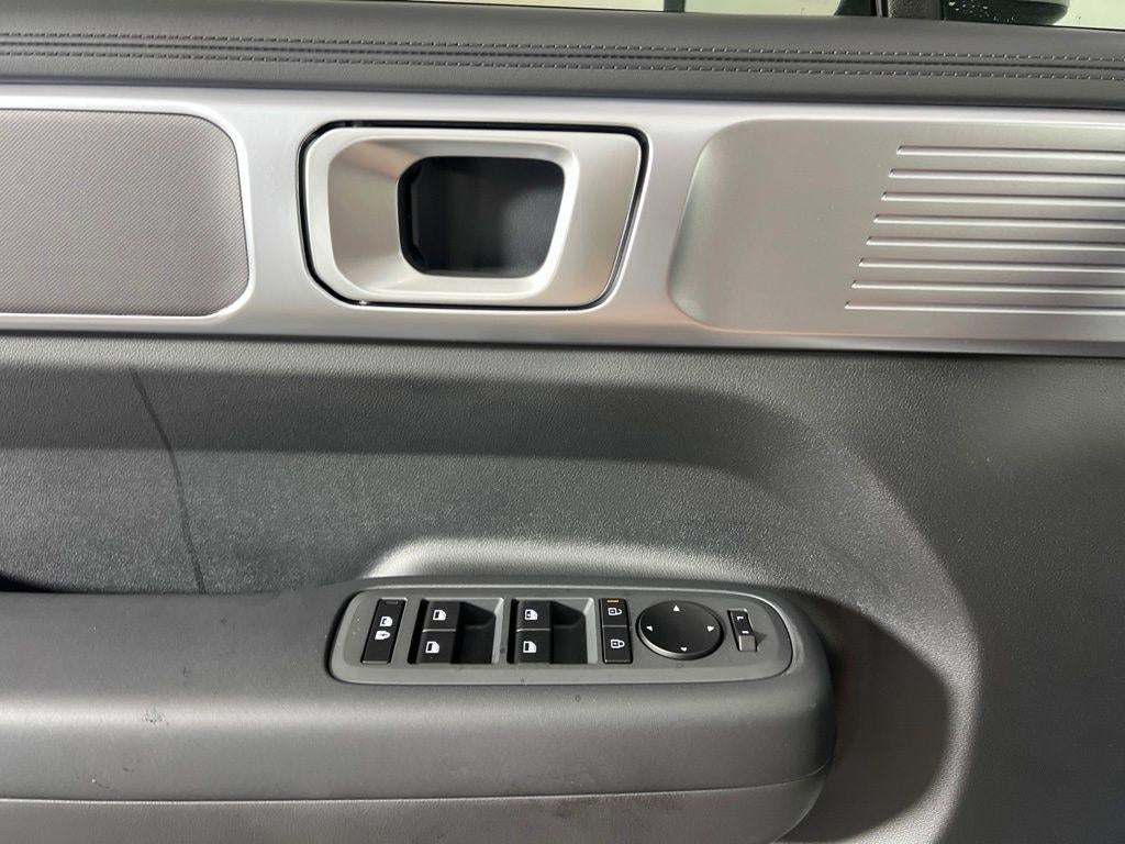 2027 Hyundai SANTA FE SE AWD