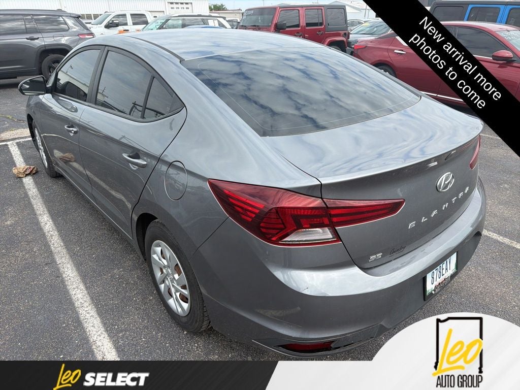 2019 Hyundai ELANTRA SE