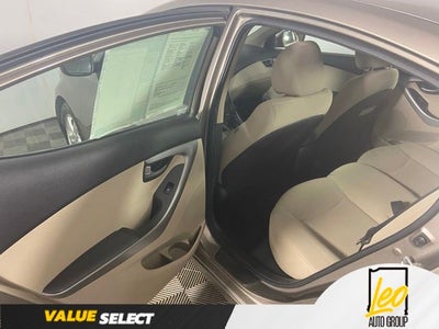 2014 Hyundai ELANTRA SE