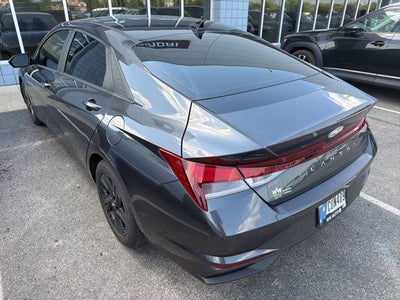 2021 Hyundai ELANTRA SEL
