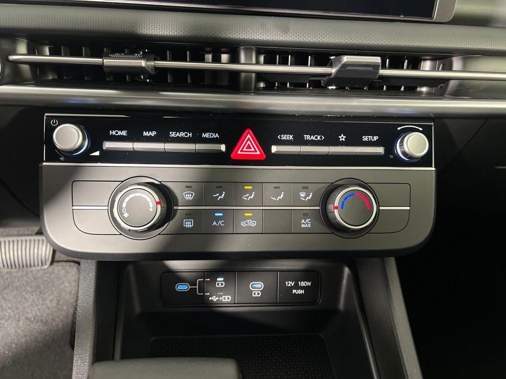 2027 Hyundai SANTA CRUZ SE AWD