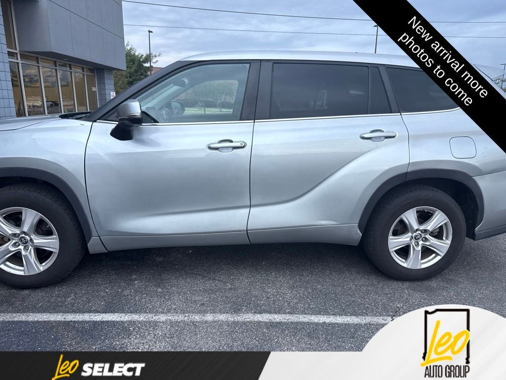 2023 Toyota Highlander Hybrid LE