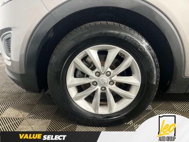 2016 Kia Sorento 3.3L LX