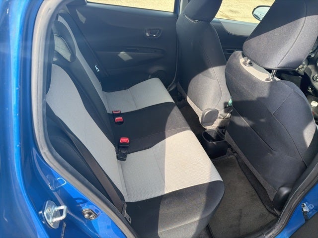 2012 Toyota Yaris SE