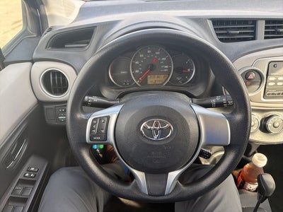 2012 Toyota Yaris SE