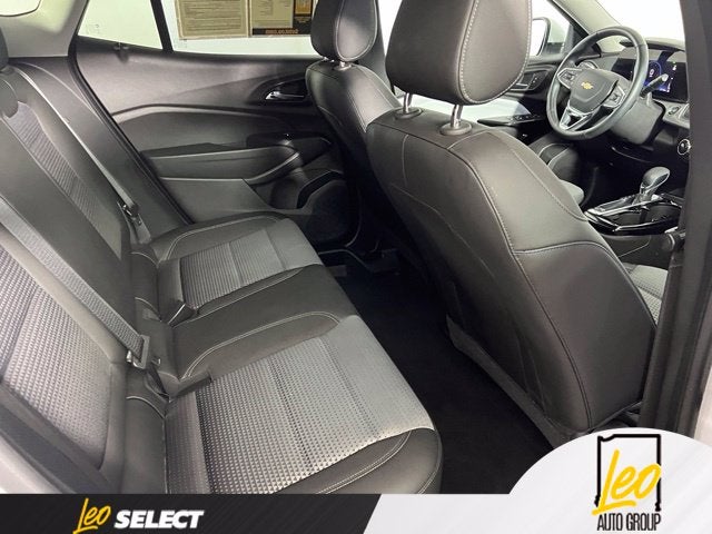 2025 Chevrolet Trax FWD LT