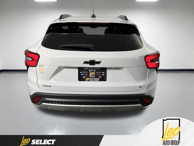 2025 Chevrolet Trax FWD LT