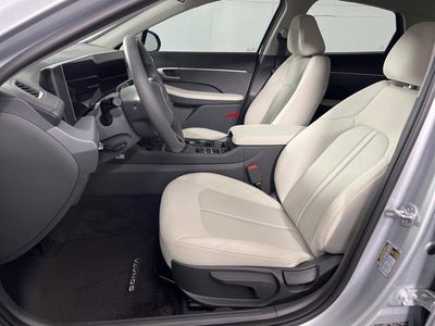 2026 Hyundai SONATA SE