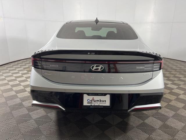 2026 Hyundai SONATA HYBRID Limited