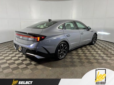 2025 Hyundai SONATA SEL
