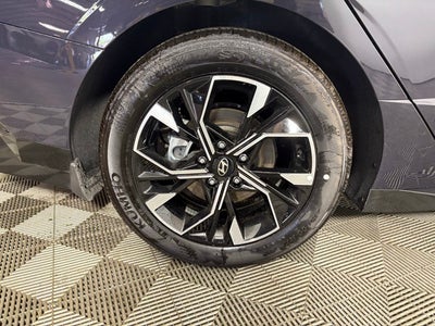 2025 Hyundai SONATA SEL