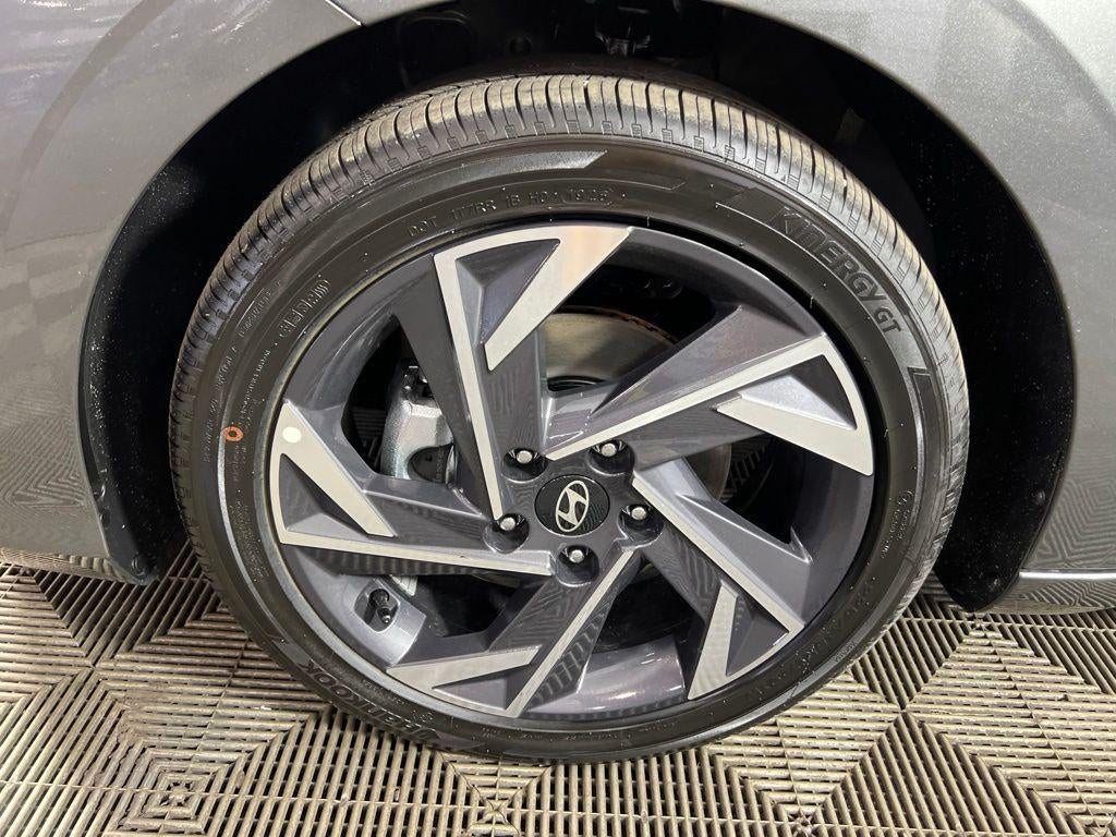 2026 Hyundai ELANTRA HYBRID Limited