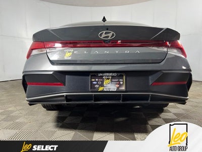 2025 Hyundai ELANTRA SEL Convenience