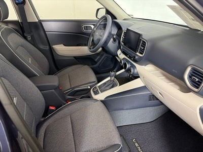 2026 Hyundai VENUE SEL W/Two-Tone Roof